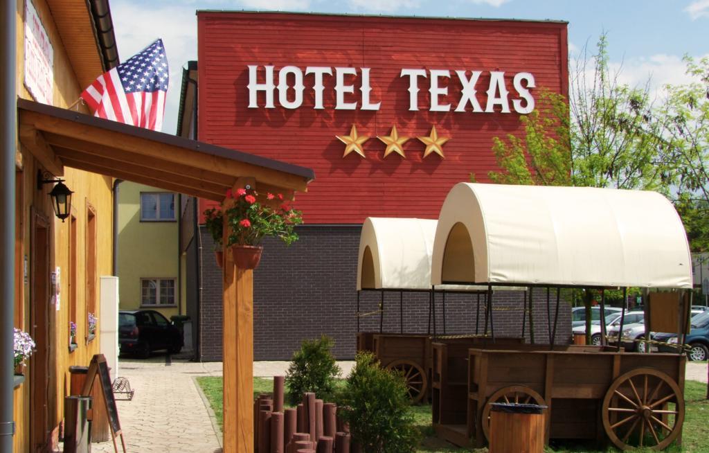 Hotel Texas - ז'ורי מראה חיצוני תמונה